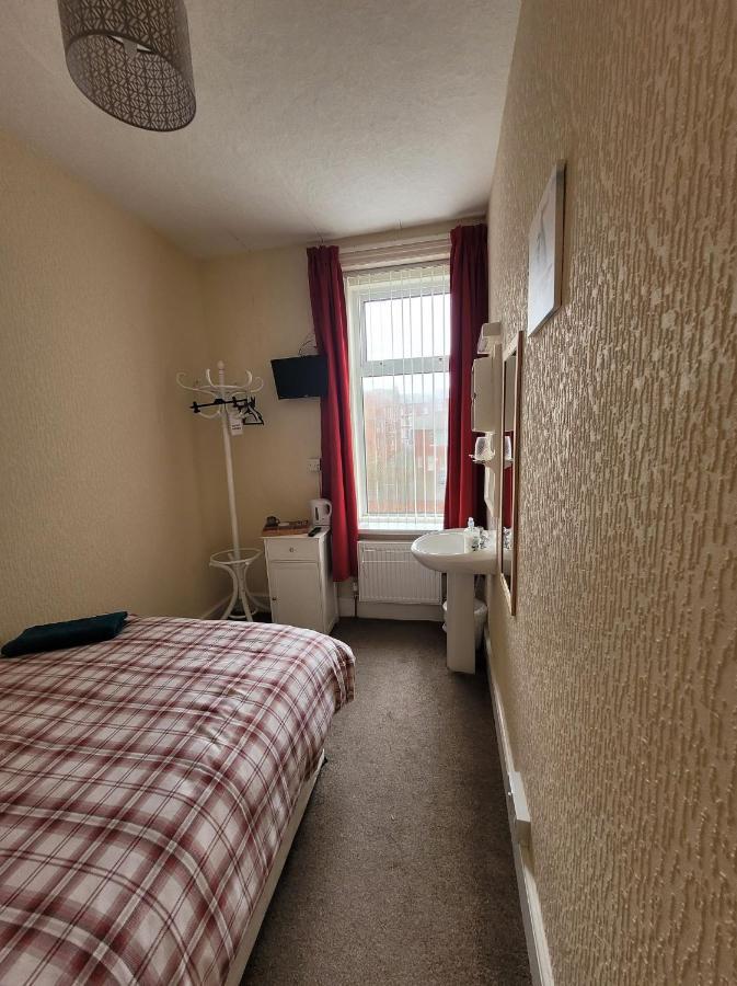 The Clevedon Bed and Breakfast Blackpool Buitenkant foto
