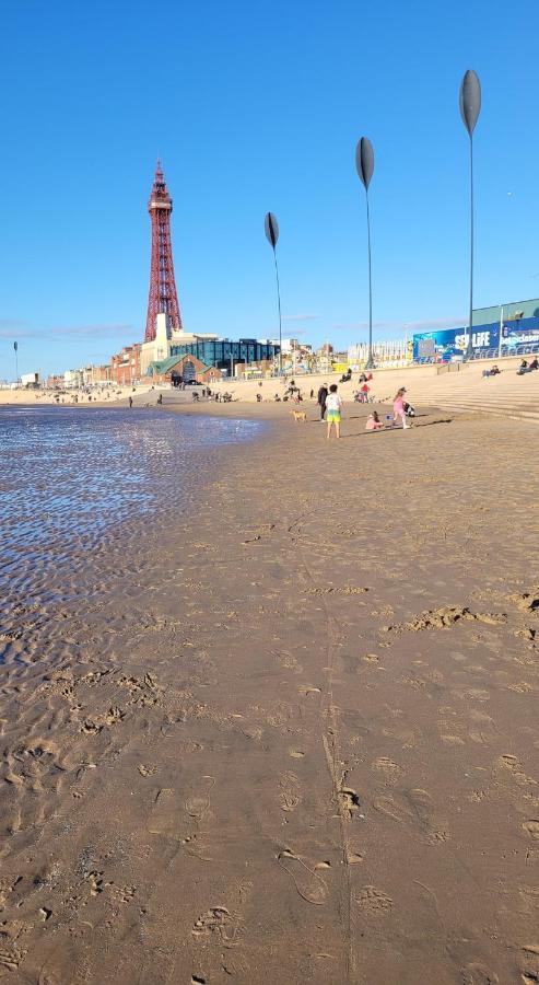 The Clevedon Bed and Breakfast Blackpool Buitenkant foto