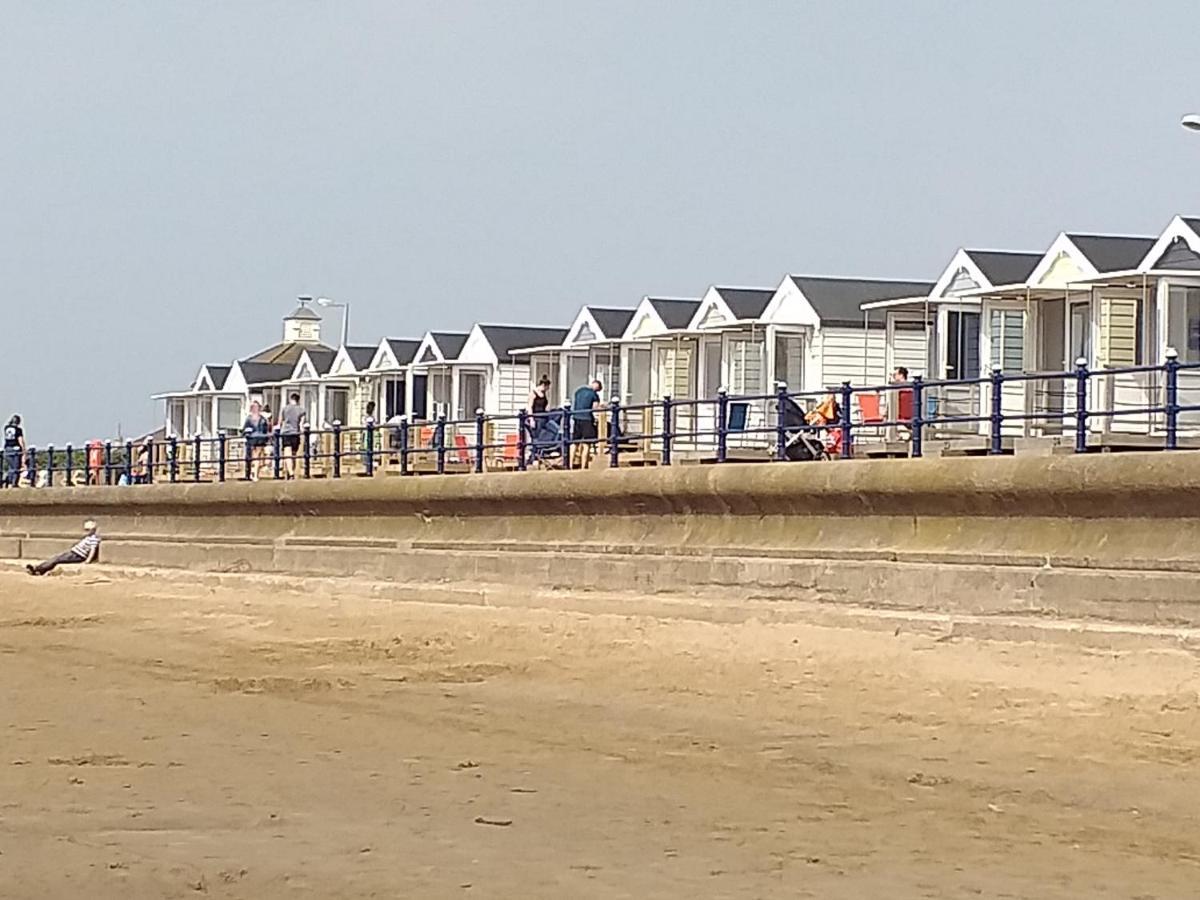 The Clevedon Bed and Breakfast Blackpool Buitenkant foto